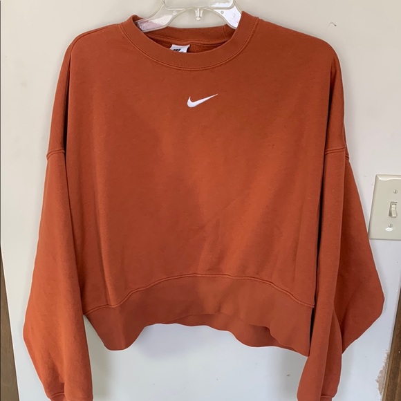 Nike Tops - Nike Rust Orange Sweatshirt